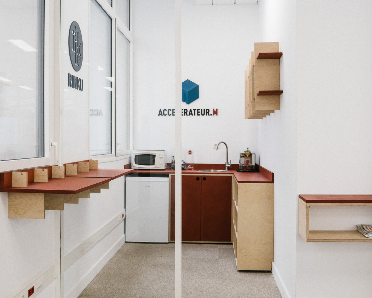 agencement bureau et mobilier sur mesure service pour pros et particuliers marseille Rinku Design
